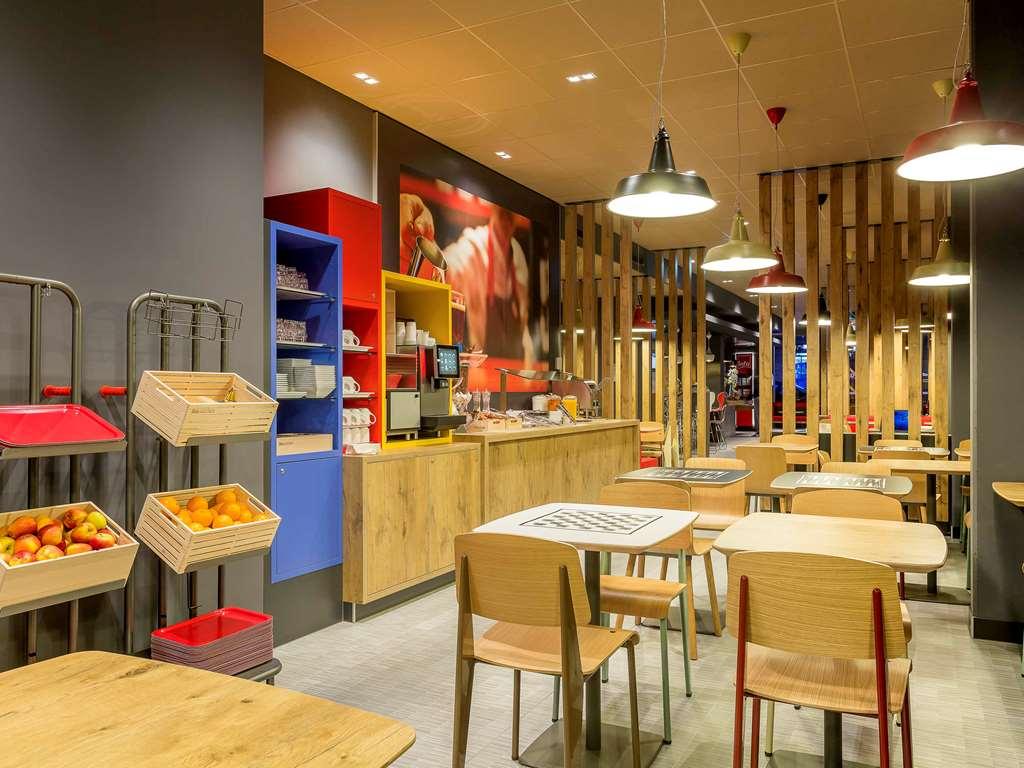 Ibis Geneve Centre Lac Restaurant photo