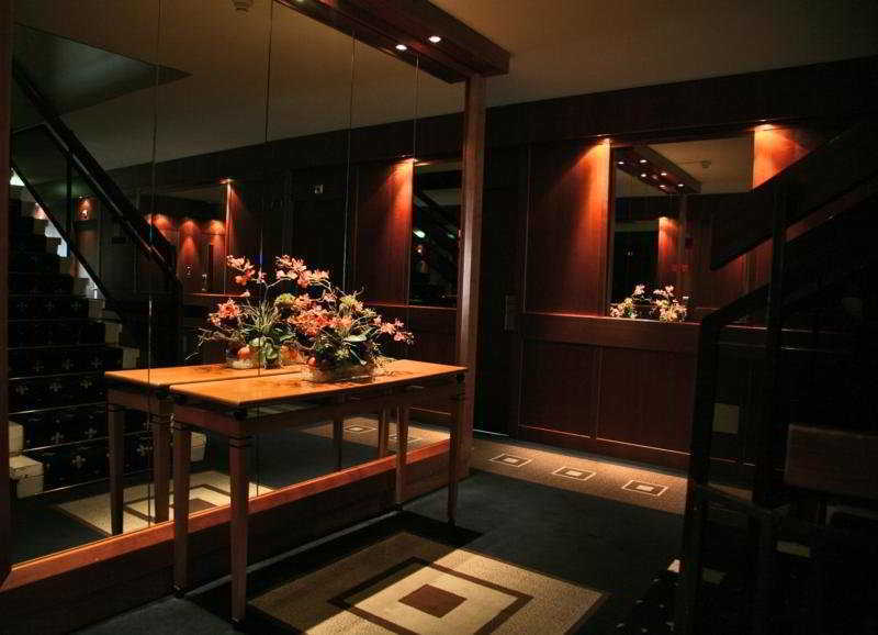 Ibis Geneve Centre Lac Interior photo
